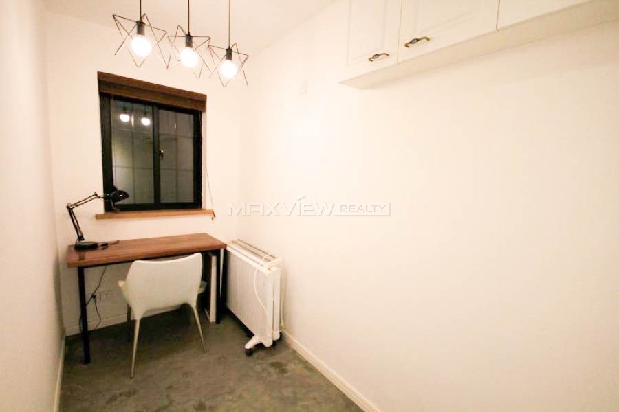 Old Garden House On Nanchang Road 2bedroom 110sqm ¥18,000 PRS3142