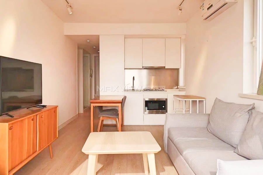 Old Apartment On Wulumuqi Middle Road 1bedroom 60sqm ¥17,000 PRS3272