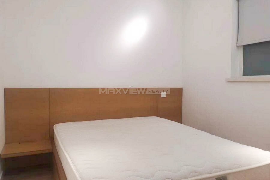 Old Apartment On Wulumuqi Middle Road 1bedroom 60sqm ¥17,000 PRS3272