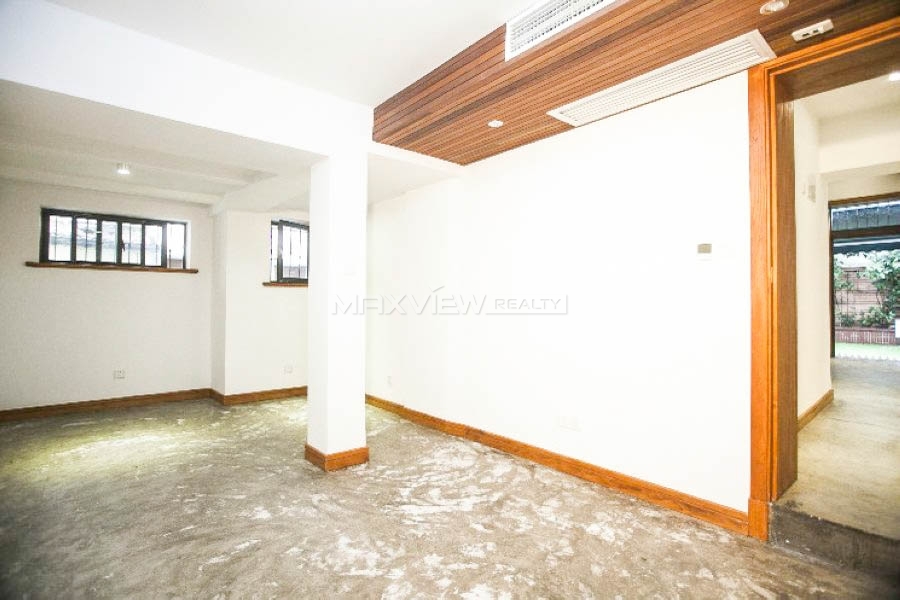 Old Lane House On FUmin Road 2bedroom 150sqm ¥38,000 PRS3559
