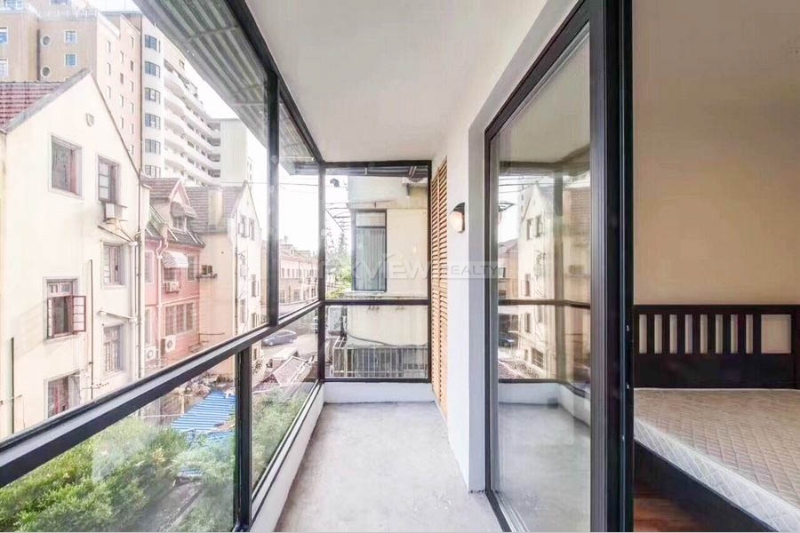 Old Apartment On Huaihai Middle Road 2bedroom 110sqm ¥22,000 PRS3627