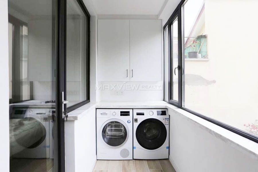 Old Apartment On Huaihai Middle Road 3bedroom 140sqm ¥28,000 PRS3628