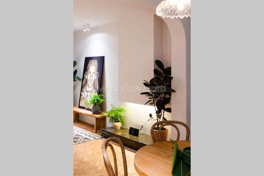 Old Apartment On Wanping  Road 2bedroom 110sqm ¥26,000 PRS3717