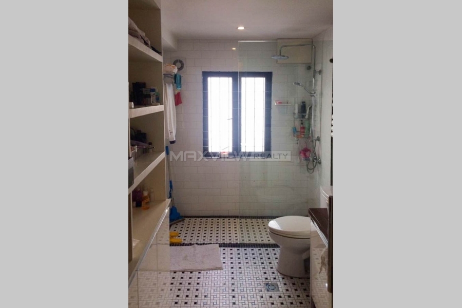 Old Apartment On Wulumuqi Middle Road 2bedroom 100sqm ¥20,000 PRS3739