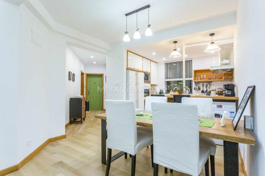 Old Apartment On Huaihai Middle Road 3bedroom 170sqm ¥27,000 PRS3853