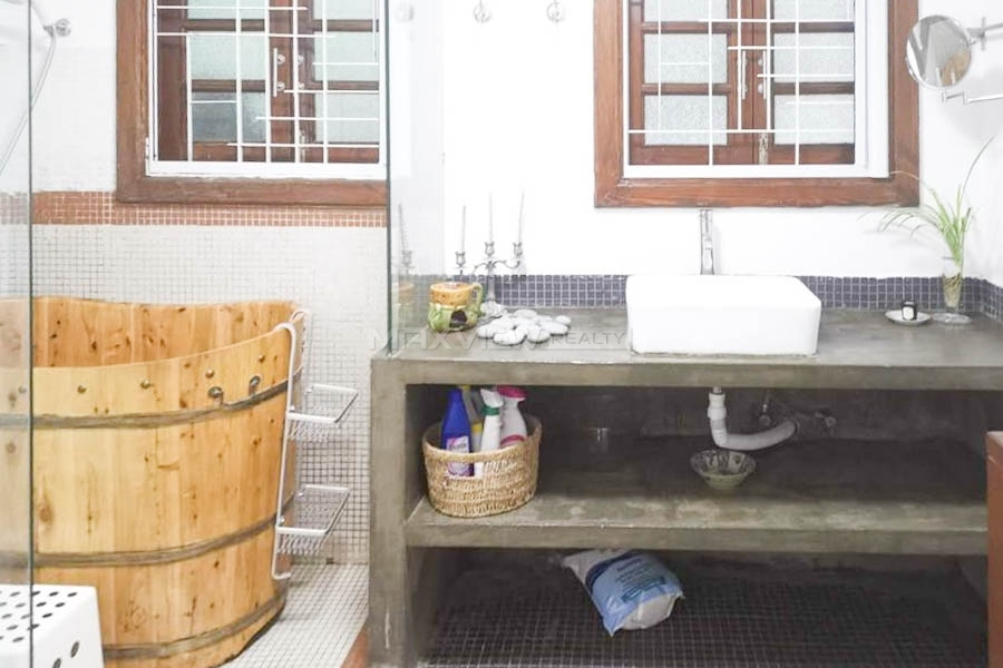 Old Garden House On Wuxing Road 2bedroom 100sqm ¥20,000 PRS3852