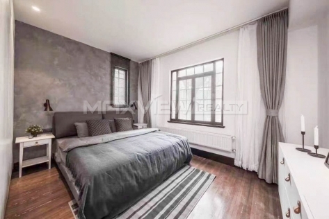 Old Apartment On Huashan  Road 1bedroom 103sqm ¥18,000 PRS3865