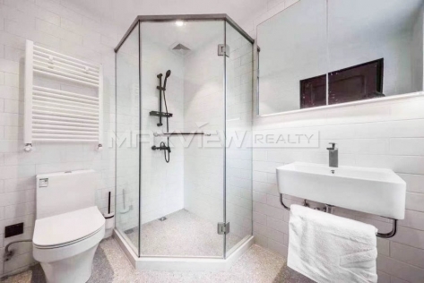Old Apartment On Huashan  Road 1bedroom 103sqm ¥18,000 PRS3865