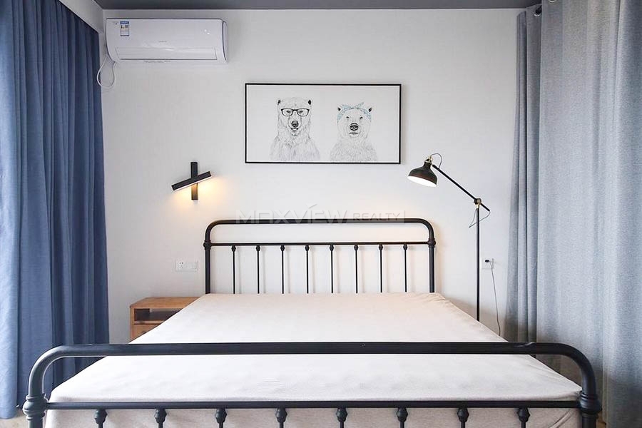 Apartment On Wulumuqi South Road 2bedroom 120sqm ¥21,000 PRS3878