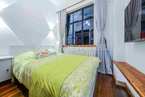 Old Apartment On Yuyuan Road 2bedroom 90sqm ¥21,000 PRS3916