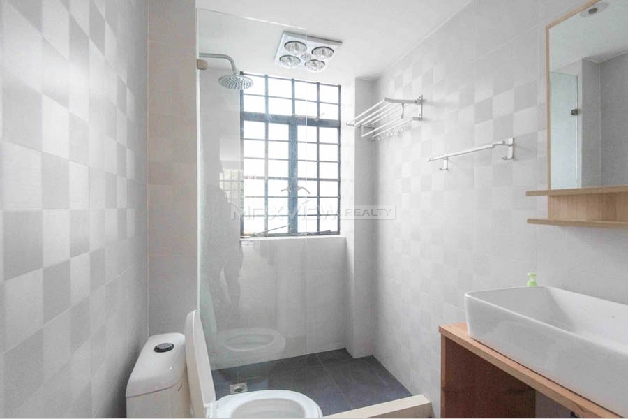 Old Apartment On FUxing Middle Road 2bedroom 80sqm ¥22,000 PRS3990