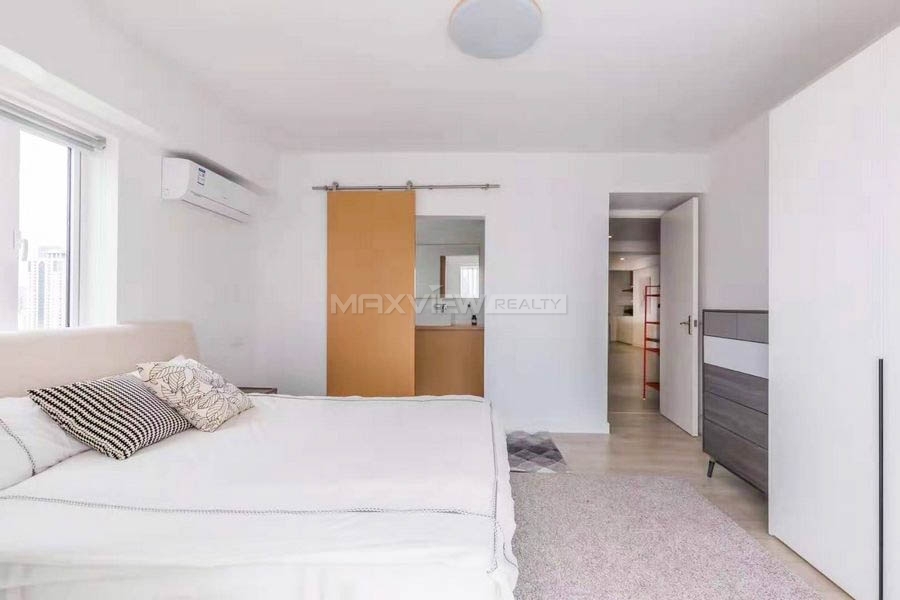 Apartment On Xiangyang North Road 3bedroom 180sqm ¥35,000 PRS4001