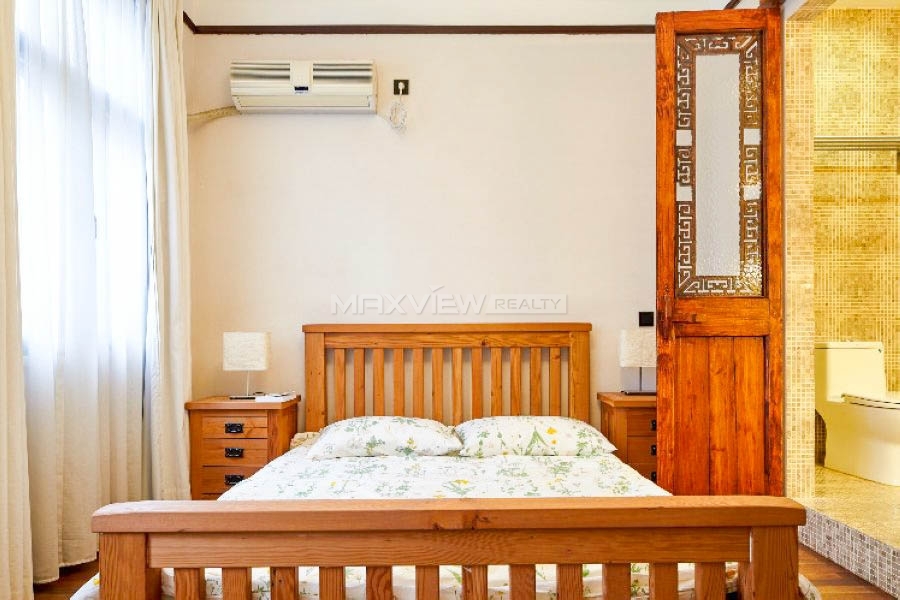 Old Apartment On Yandang  Road 2bedroom 120sqm ¥23,000 PRS5011