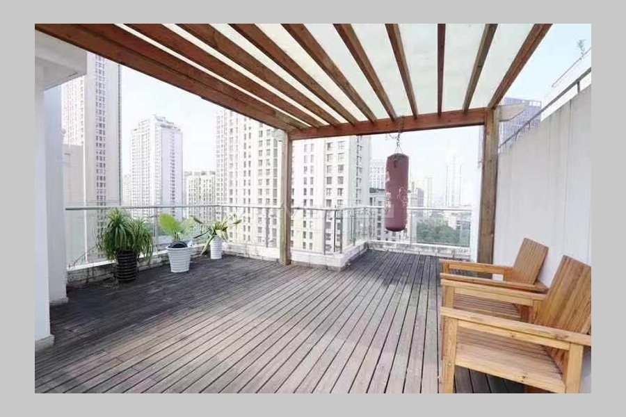 Lakeville at Xintiandi penthouse with 80sqm roof terrace 3bedroom 215sqm ¥45,000 PRS16195