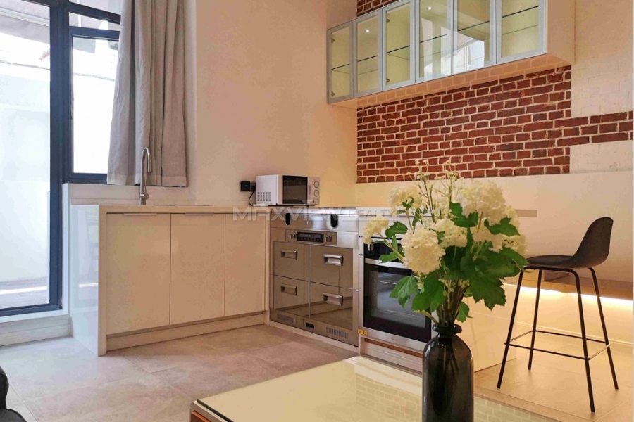 Old Lane House On Xinle Road 2bedroom 70sqm ¥17,000 PRS5202