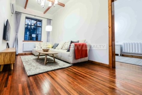 Old Apartment on Yuyuan Rd 2bedroom 100sqm ¥20,000 PRS5265