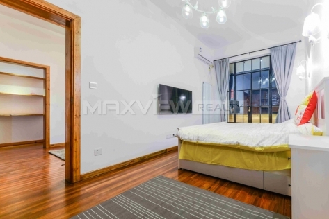 Old Apartment on Yuyuan Rd 2bedroom 100sqm ¥20,000 PRS5265