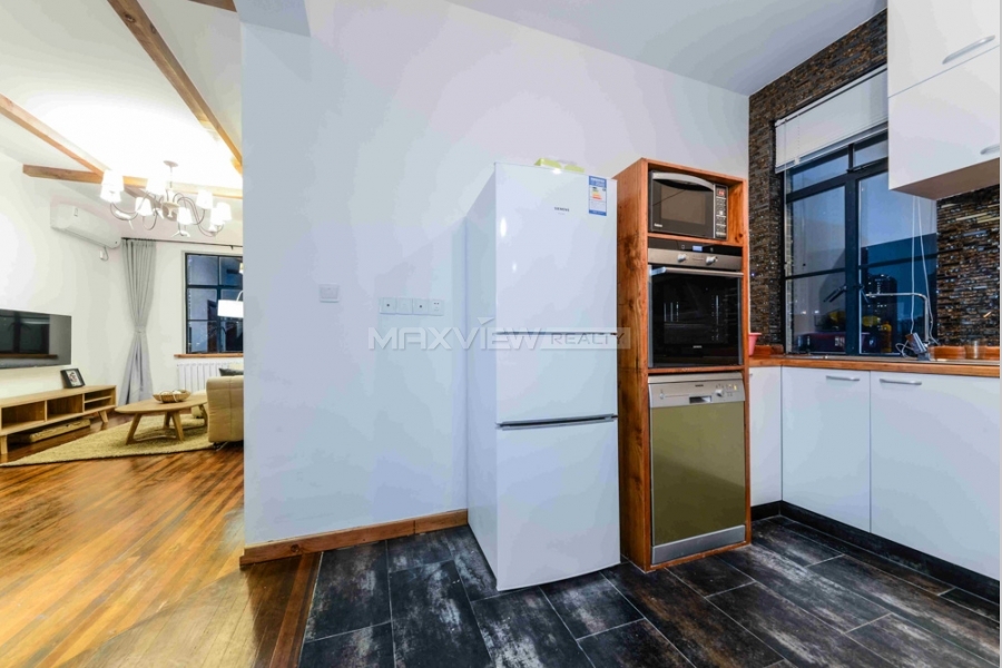 Old Apartment on Yuyuan Rd 2bedroom 100sqm ¥20,000 PRS5265