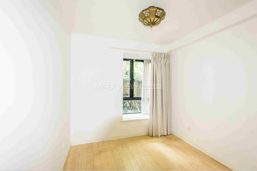 Apartment On Gaoyou Road 3bedroom 168sqm ¥31,000 PRS6009