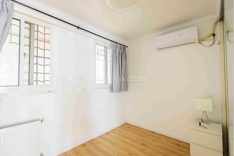 Old Apartment on Wuxing Rd 3bedroom 110sqm ¥15,800 PRY5005