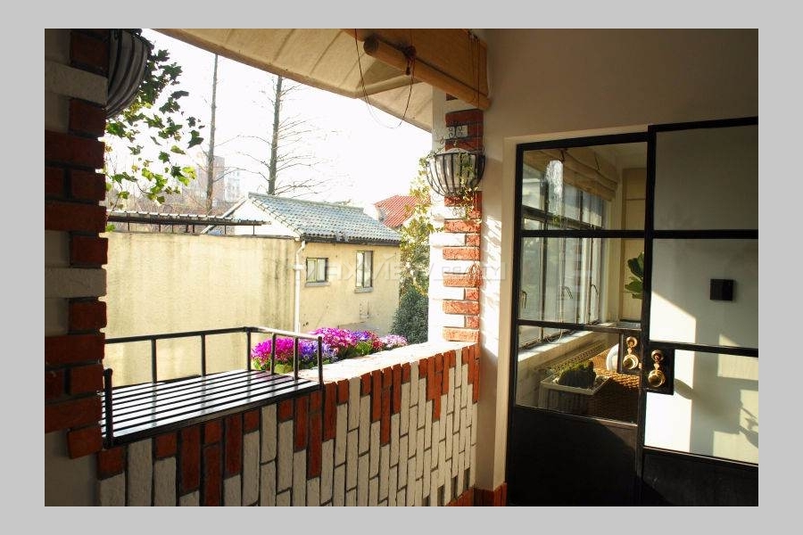 Old Apartment On Wukang  Road 2bedroom 100sqm ¥20,000 PRS6078