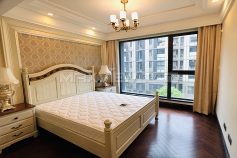Starlight Garden 4bedroom 300sqm ¥30,000 PRS6080