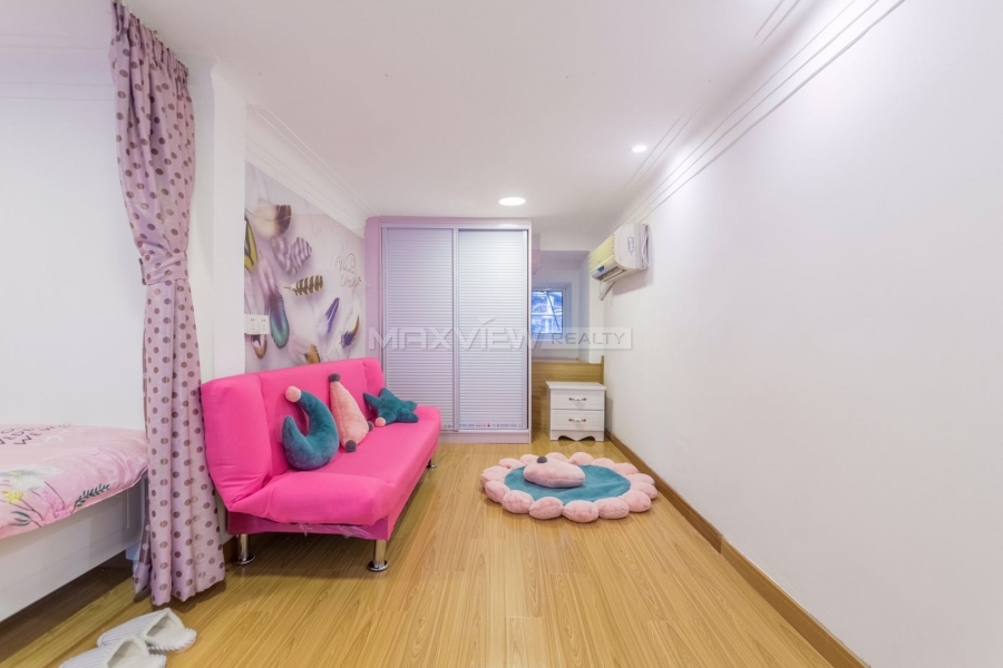 Old Apartment On Huaihai Middle Road 2bedroom 75sqm ¥15,500 PRS6116