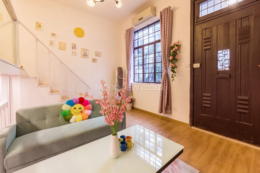 Old Apartment On Huaihai Middle Road 2bedroom 75sqm ¥15,500 PRS6116