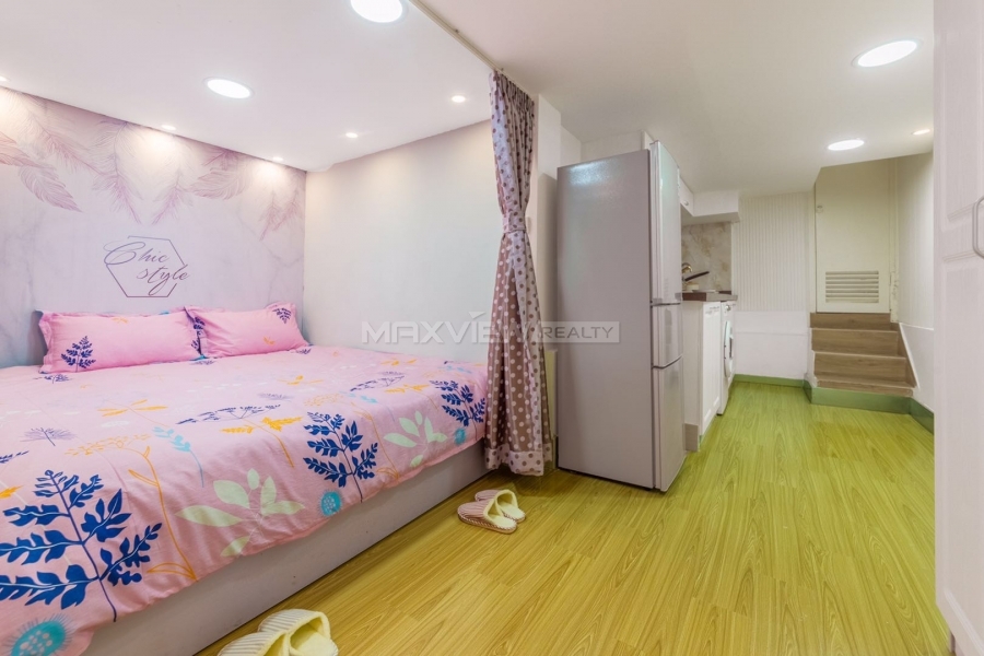 Old Apartment On Huaihai Middle Road 2bedroom 75sqm ¥15,500 PRS6116