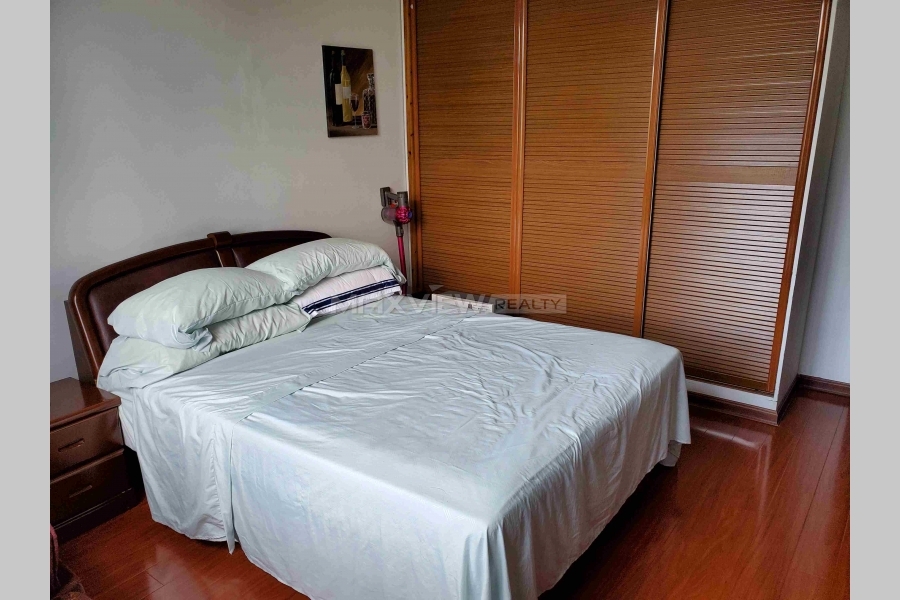 Old Apartment On Changshu Road 2bedroom 80sqm ¥14,000 PRS6288