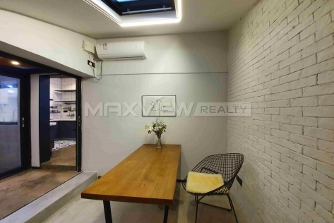 Old Apartment On Fanyu Road 2bedroom 85sqm ¥13,800 PRS6287