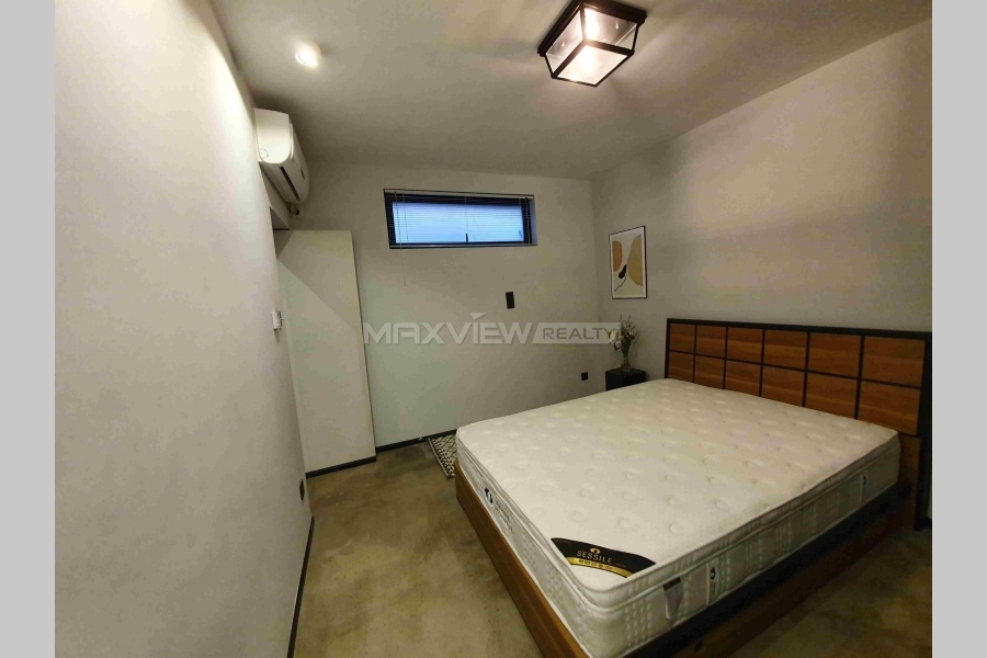Old Apartment On Fanyu Road 2bedroom 85sqm ¥13,800 PRS6287