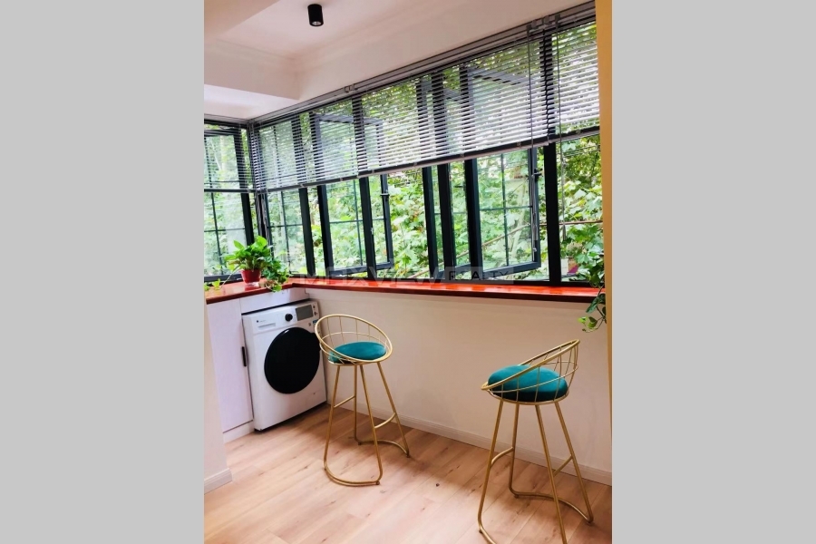 Old Apartment On Yongjia Road 2bedroom 80sqm ¥14,800 PRS6295