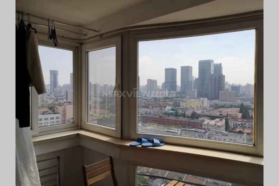 Apartment On Yanan Midddle Road 2bedroom 100sqm ¥18,800 PRS6372