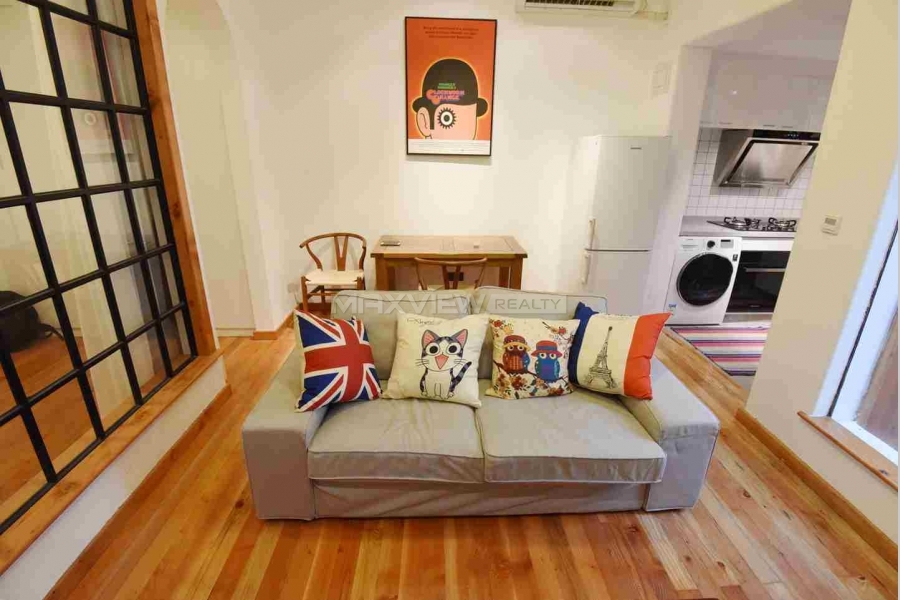 Old Apartment On Jiangshu Road 1bedroom 40sqm ¥11,000 PRS6398
