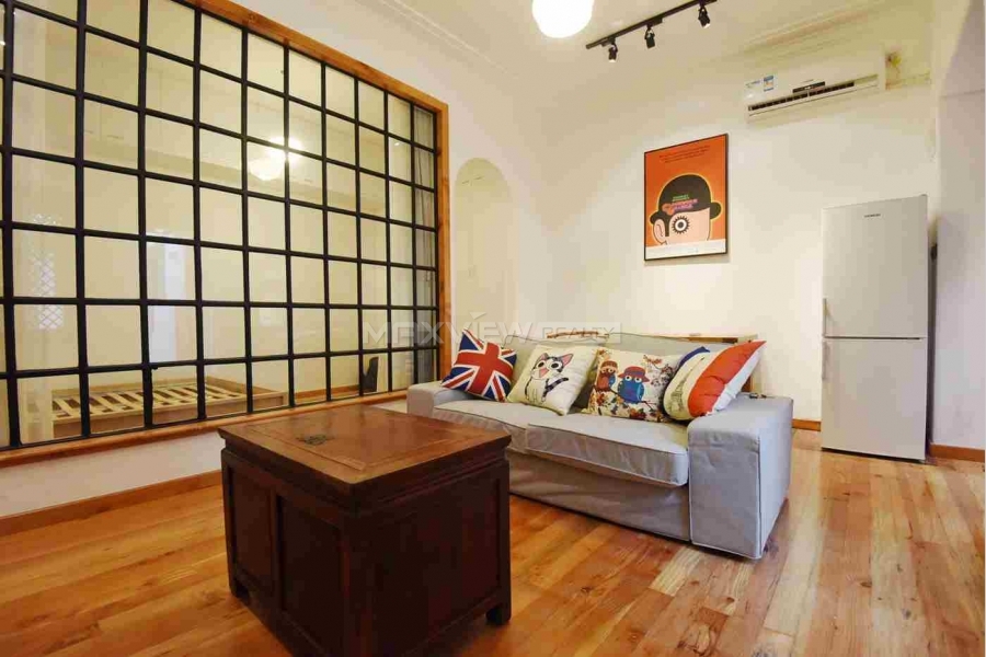 Old Apartment On Jiangshu Road 1bedroom 40sqm ¥11,000 PRS6398