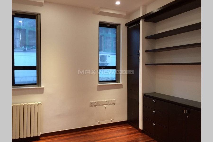 Old Lane House on Tianping Road 4bedroom 200sqm ¥45,000 PRY6013