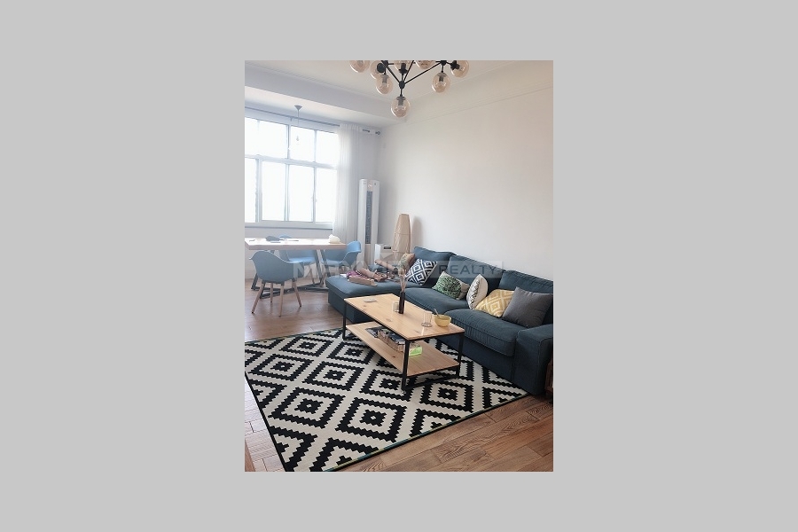Old Apartment On HengshanRoad 2bedroom 100sqm ¥22,000 PRS7037