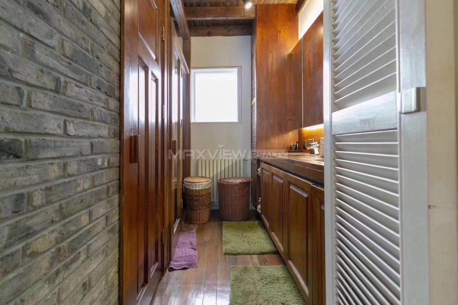 Old Lane House on Nanjing West Road 4bedroom 200sqm ¥38,000 PRY6045