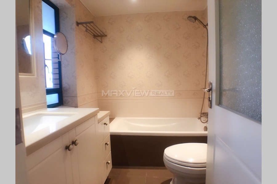 The Courtyards 3bedroom 130sqm ¥22,000 PRS8013