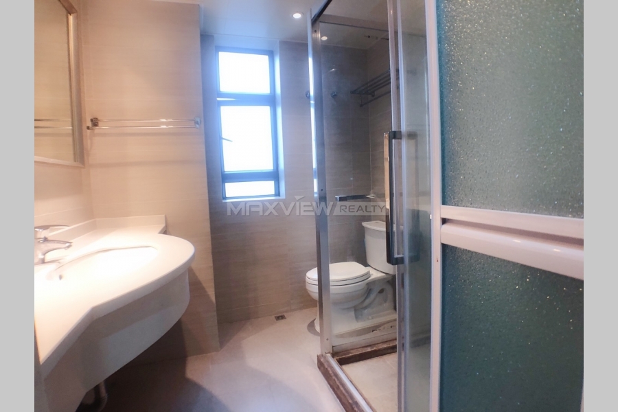 The Courtyards 3bedroom 130sqm ¥22,000 PRS8013