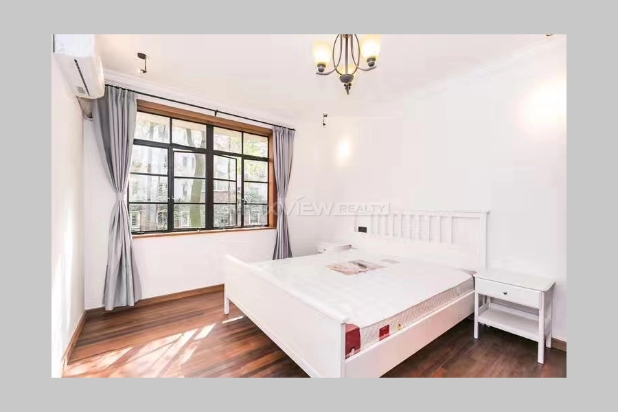Old Apartment On Wukang Road 3bedroom 170sqm ¥31,000 PRS3103