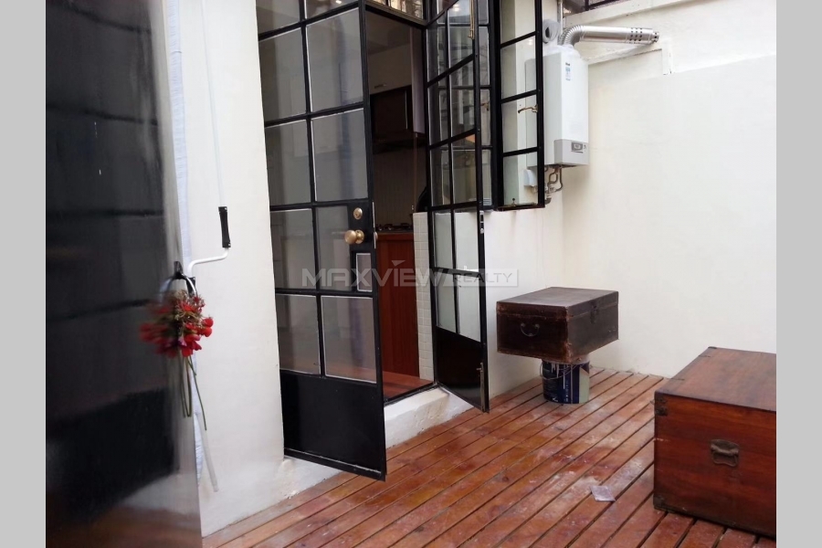 Old Apartment On Yongfu Road 2bedroom 100sqm ¥15,500 PRS8033