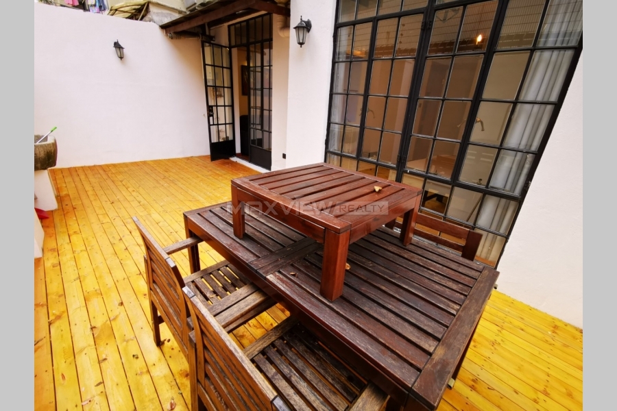 Old Apartment On Yanan West Road 2bedroom 100sqm ¥12,500 PRS9016
