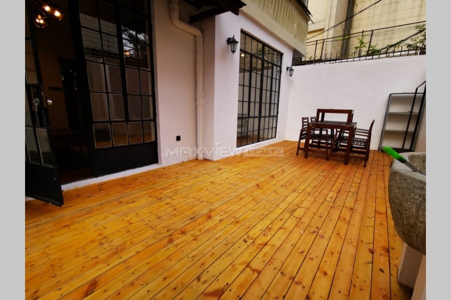 Old Apartment On Yanan West Road 2bedroom 100sqm ¥12,500 PRS9016