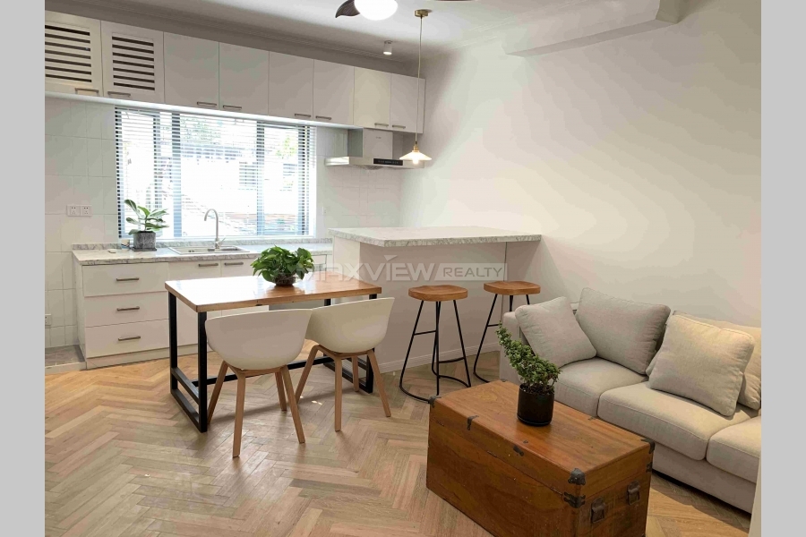 Old Lane House On Tianping Road 2bedroom 90sqm ¥16,000 PRS9030