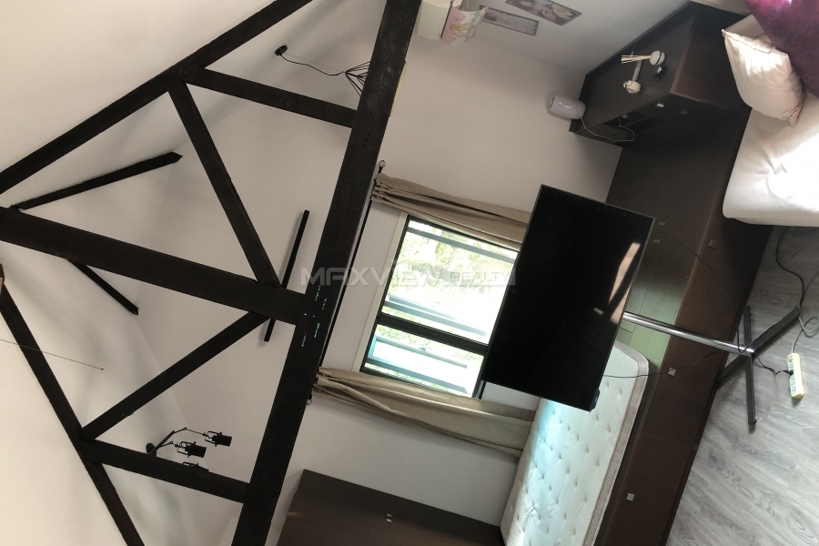 Old Apartment On Changle Road 2bedroom 80sqm ¥18,000 PRS10007