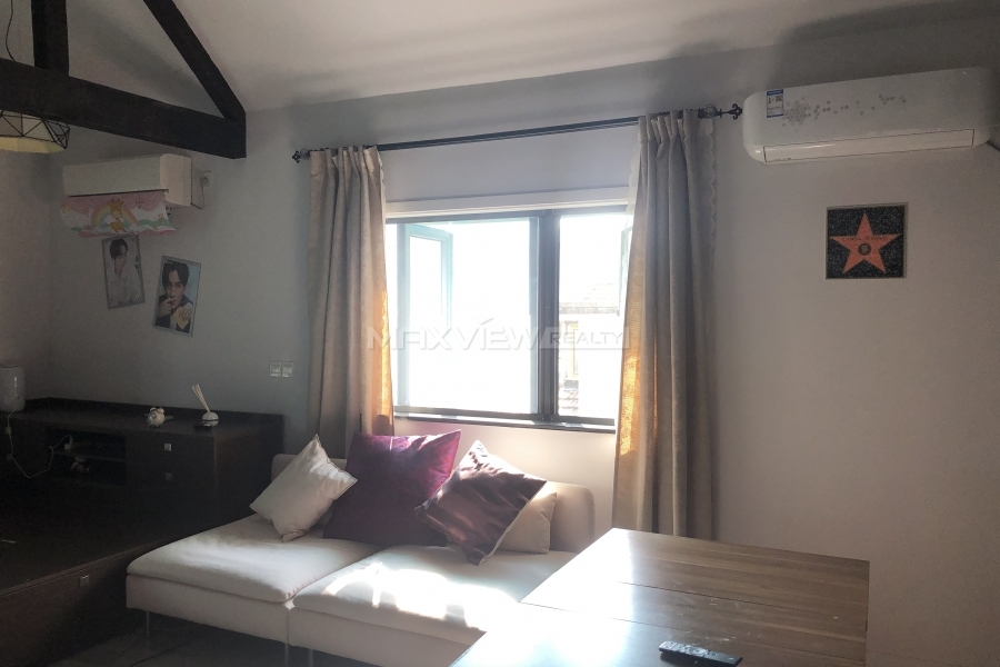 Old Apartment On Changle Road 2bedroom 80sqm ¥18,000 PRS10007