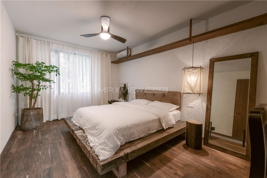 Old Apartment On Wukang Road 3bedroom 130sqm ¥32,000 PRS10010