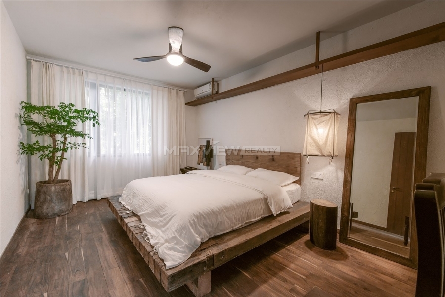 Old Apartment On Wukang Road 3bedroom 130sqm ¥32,000 PRS10010